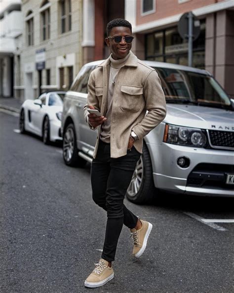 beige sneakers men's outfit.